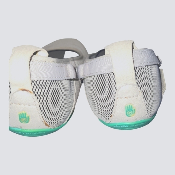 Teva Women's Niyama Mary Jane Gray/Cream Outdoors Snap Strap Flats Sz 6 - Picture 7 of 9